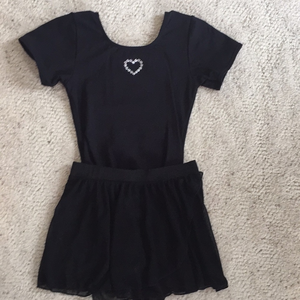 Girls Two Piece Dance Outfit Size 6